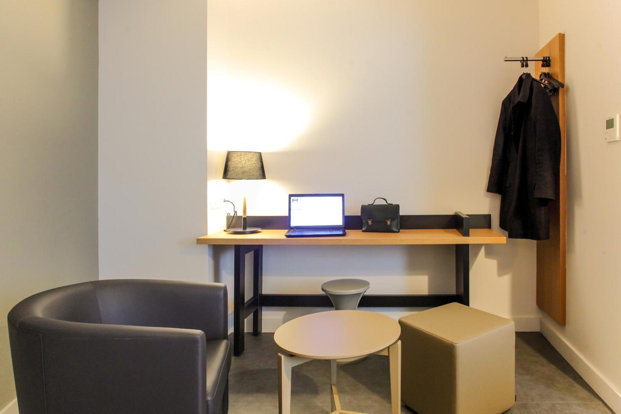 Hotel Reseda Bagnolet Esterno foto