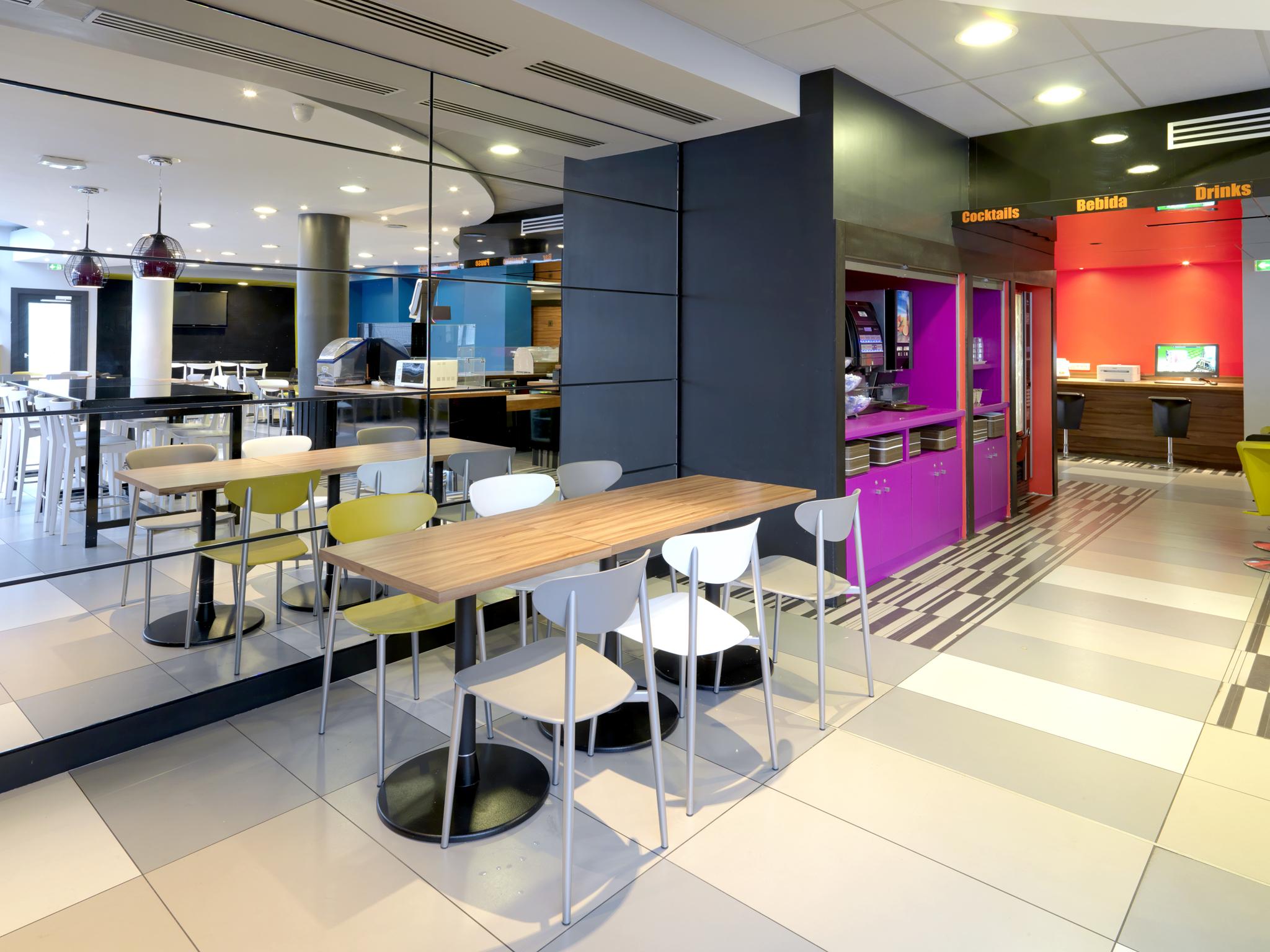 Hotel Reseda Bagnolet Esterno foto